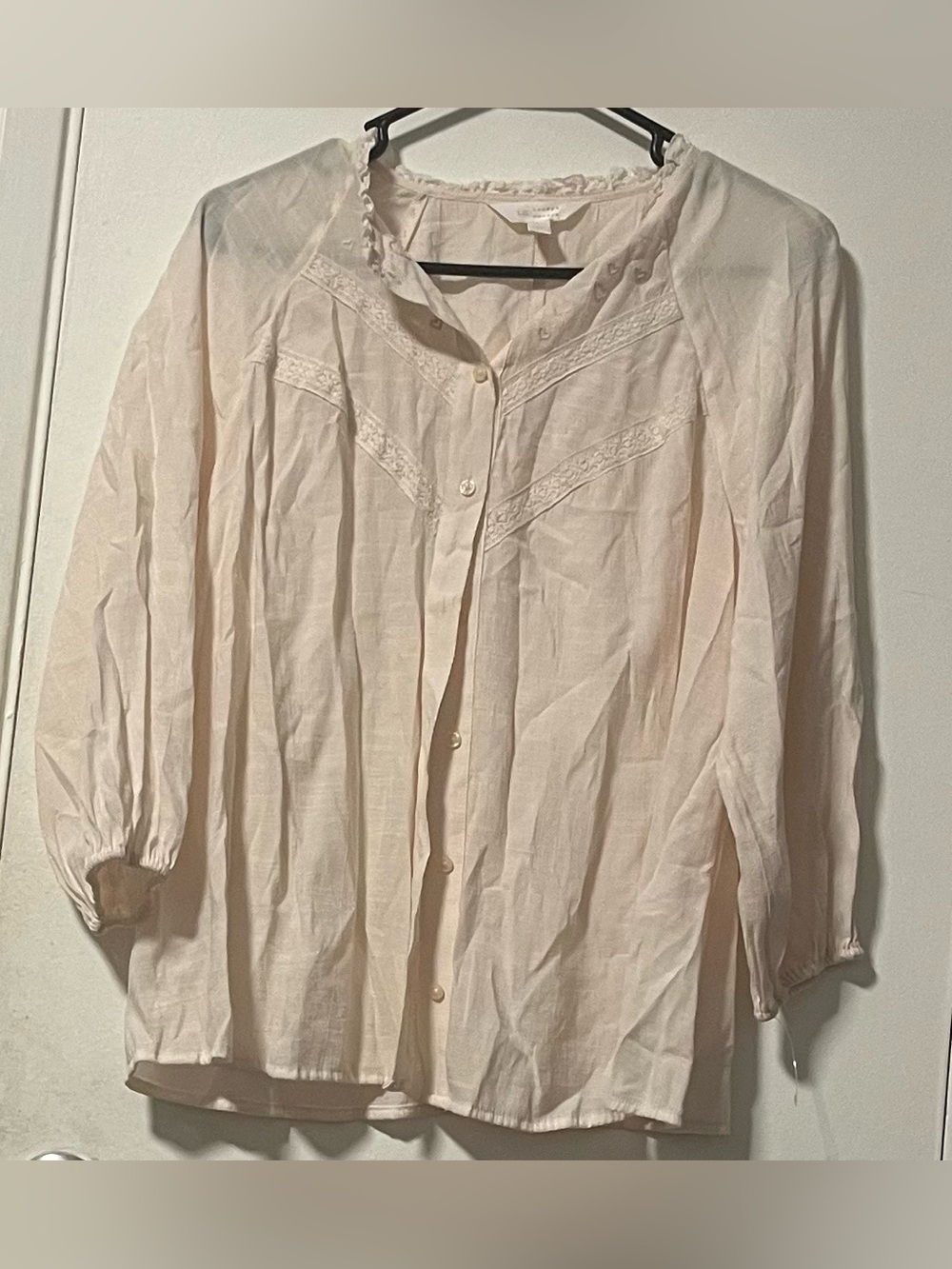 LC Lauren Conrad Light Pink Lace-Trim Button-Front Shirt
